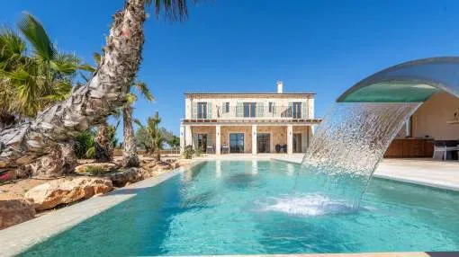 Timeless Mediterranean luxury finca with lots of privacy, pool and guest house near Es Llombards