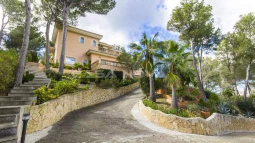 Santa Ponsa - Villa mit Lizenz zur Ferienvermietung mit Meerblick Santa Ponsa - Villa mit Lizenz zur Ferienvermietung mit Meerblick