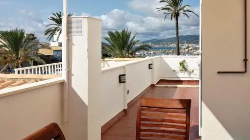 Hübsches Stadthaus mit herrlichem Blick auf den Hafen in Portixol - Palma