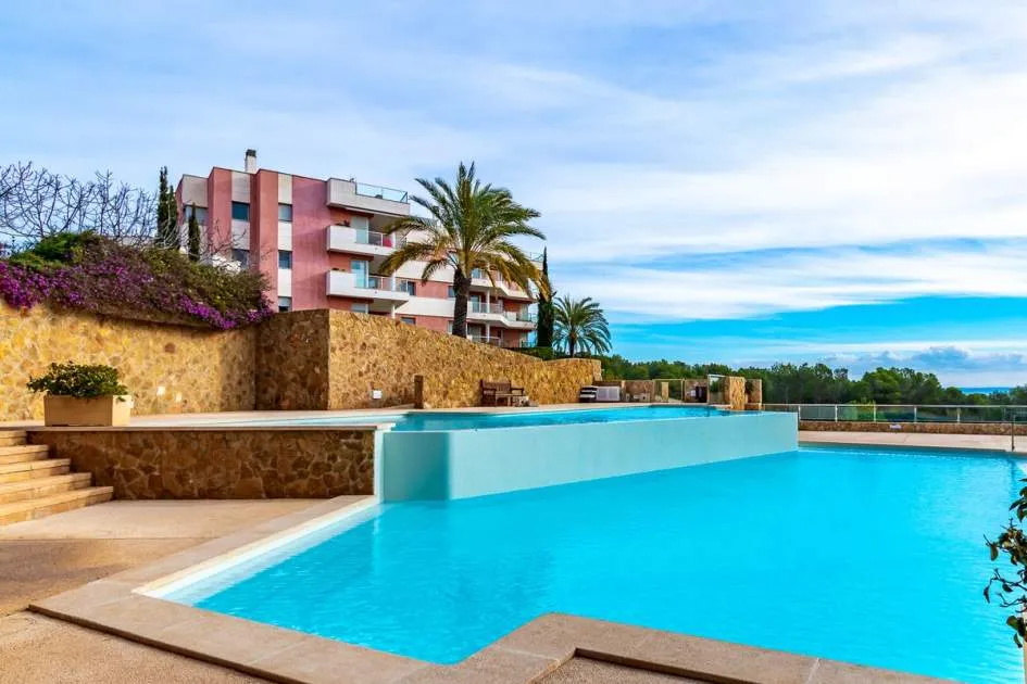 Moderne Wohnung mit schönem Blick und einer grossen Terrasse in Sol de Mallorca