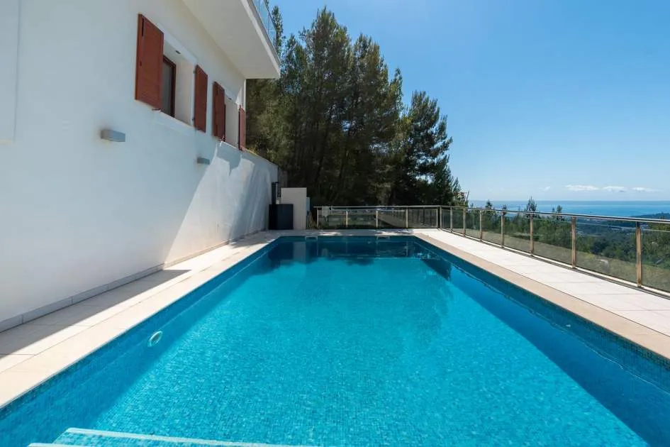 Mondäne Villa mit Blick auf die Bucht von Palma in Son Vida