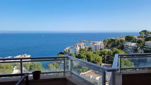 Gelegenheit, eine Wohnung in Illetas mit Terrasse und außergewöhnlichem Meerblick zu renovieren
