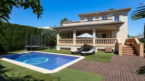 Schönes freistehendes Einfamilienhaus mit Pool in Son Puig