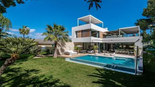 Design Villa mit Meerblick in ruhiger und gepflegter Nachbarschaft