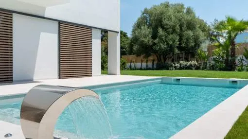 Luxuriöses neues Einfamilienhaus zum Verkauf in Santa Ponsa