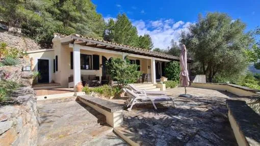 Ein charmantes und sehr privates Landhaus mit Schwimmbad und fußläufiger Entfernung zum Zentrum des Dorfes Es Capdella