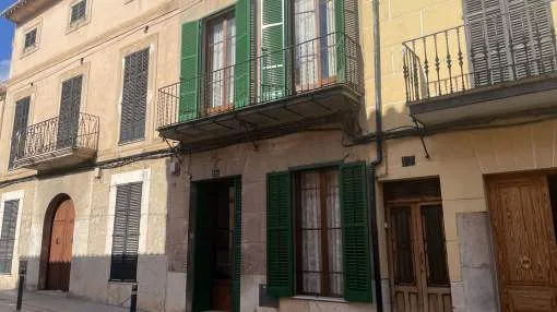 Schönes zentral gelegenes Stadthaus in Alaró