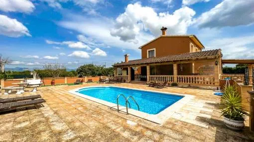 Gepflegte Familien-Finca mit Gästehaus und Pool Nähe Santa Eugènia und Sencelles