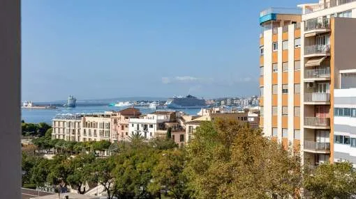 Geräumige renovierte Wohnung mit Blick auf das Meer und die Altstadt von Palma