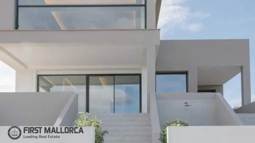 Moderne Luxusvilla mit Außergewöhnlichem Design und Panoramablick in Son Gual