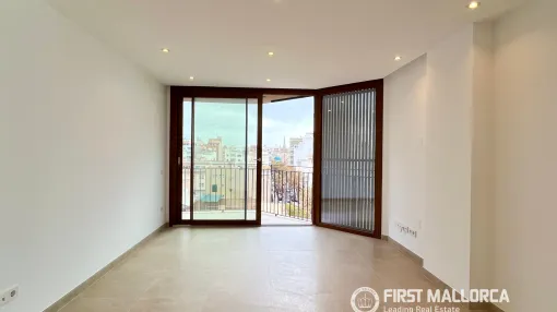 Wunderschönes Neubau-Penthouse mit privater Dachterrasse in Santa Catalina