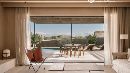 Charmante zeitgenössische Villa mit privatem Pool und Panoramablick nahe Palma