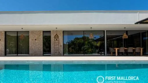 Luxus trifft Lebensgefühl – Exklusive Bungalow-Villa mit Infinity-Pool