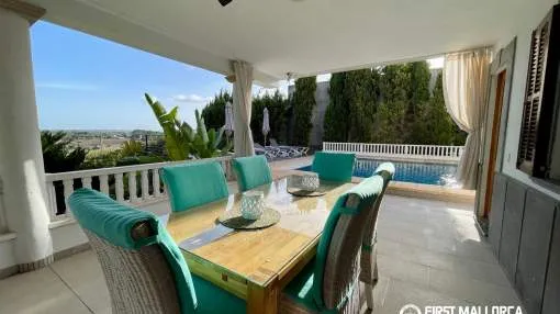 Villa mit Pool zu vermieten in Santa Margarita.