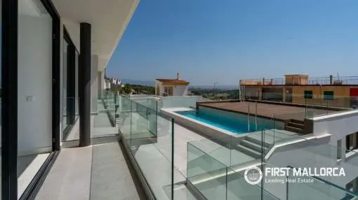 Exklusives Duplex mit Dachterrasse und Panoramablick auf das Meer und das Castell de Bellver in Génova