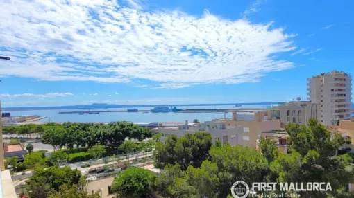Exklusives Penthouse mit Meerblick, Pool und Parkplatz in Palma