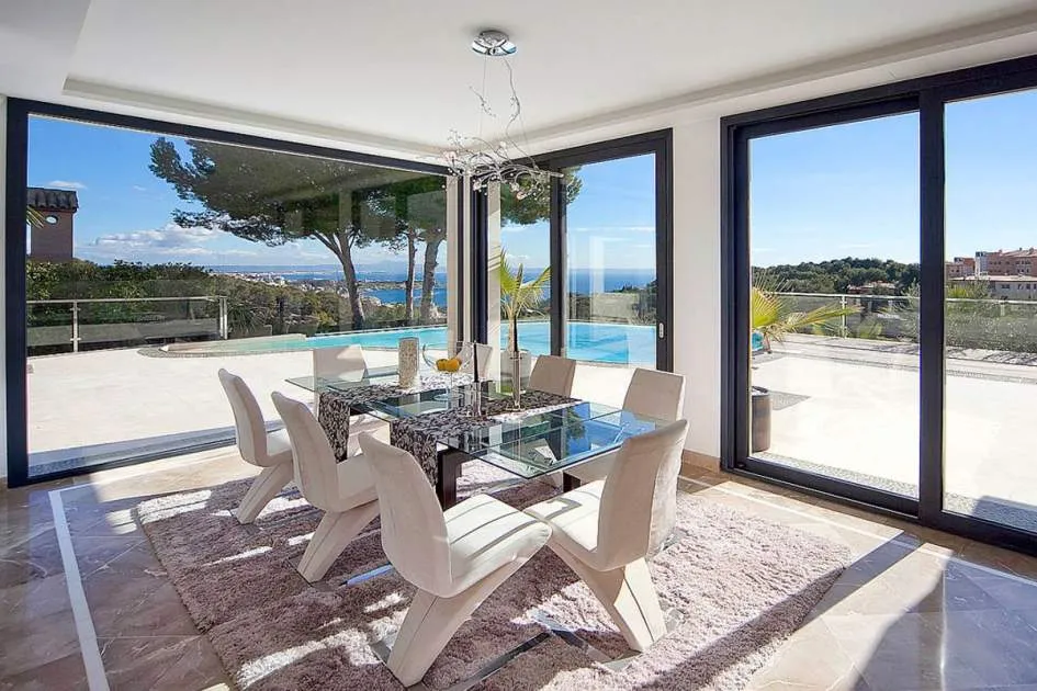 Moderne Designer Villa in Bendinat mit sensationellem Meerblick