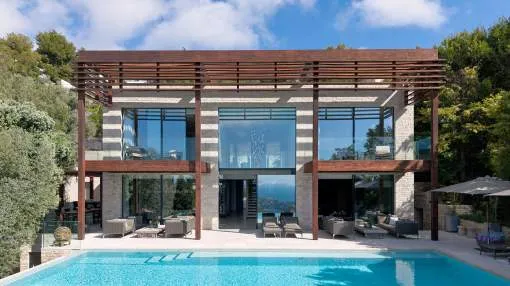 “Mon Port” – Architektur-Highlight mit exquisitem Innendesign und sensationeller Aussicht