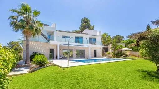 Elegante Familienvilla in exklusiver zentrumsnaher Wohnlage