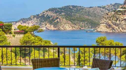 Luxus-Apartment in gehobener Residenz mit direktem Meerzugang