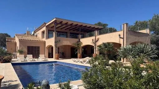 Traumhafte Villa nur fußläufig vom idyllischen Strand in Cala Santanyí