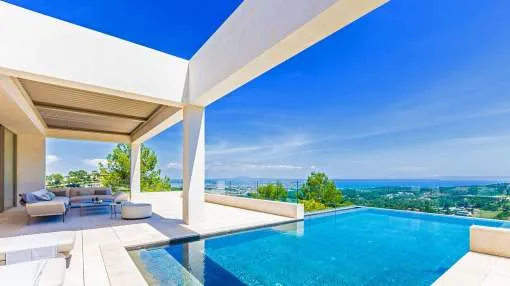 Avantgardistische Villa mit grandiosem Panoramablick
